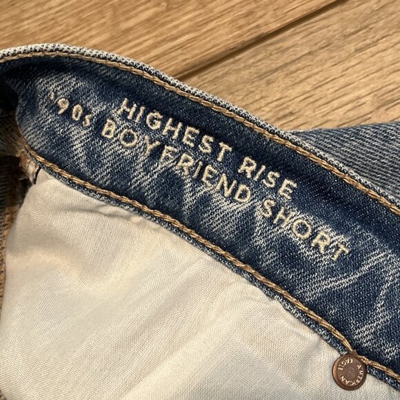 American Eagle Highest Rise 90s Boyfriend Short SZ 8 Cut Off Stretch Denim Blue - Picture 7 of 13